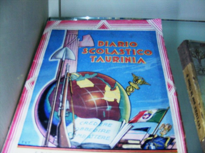 076-oggetti scolastici